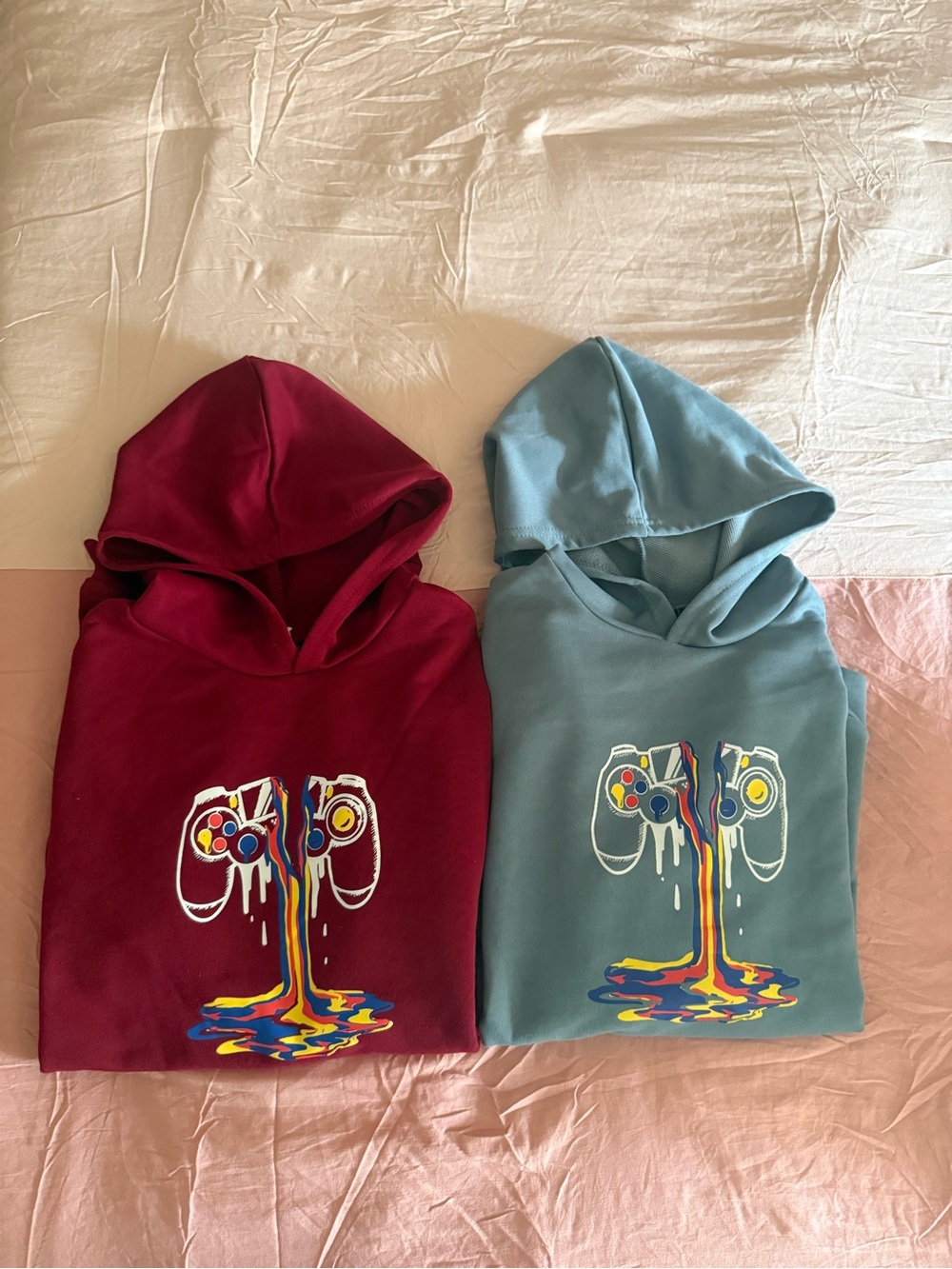 SHEIN Kids (13-14Y) Hoodie with Colorful Melting Gamepad Print - Maroon & Teal